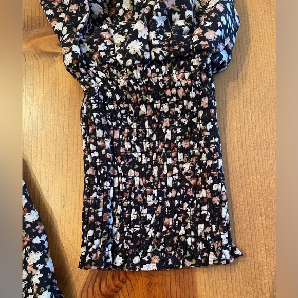 🟥 SOLD - Picture 5 of 8